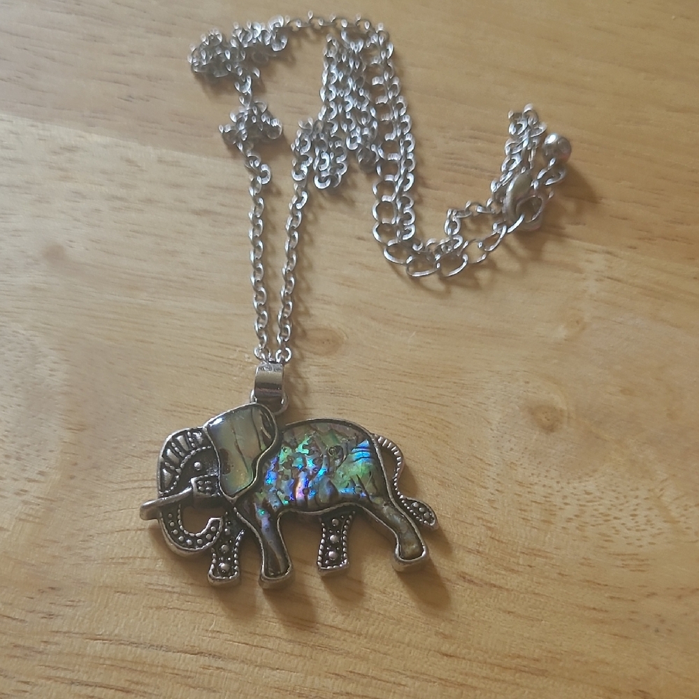 Silver Elephant Pendant Necklace
